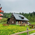 Loka Lodge At Raduha